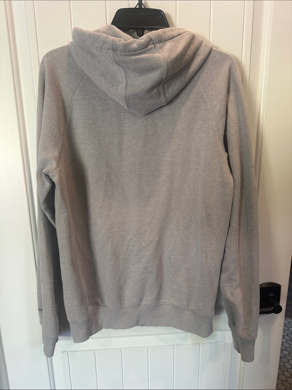 Carhartt Light Gray Pullover Hoodie with Center Logo - Picture 4 of 4